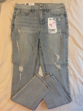 Seven7 Light Blue Distressed Slimming Skinny Jeans